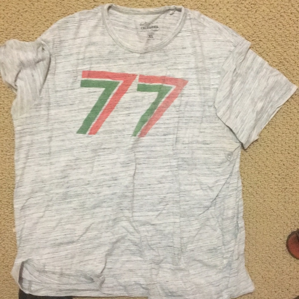 Lucky tee